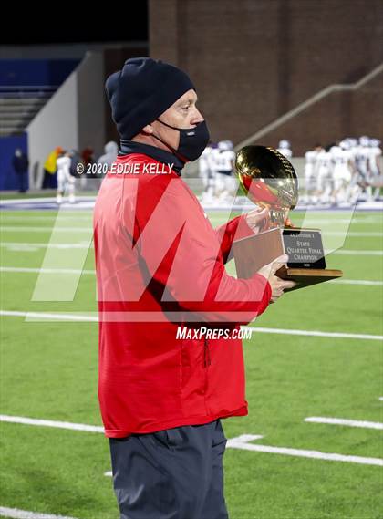Thumbnail 2 in Paris vs Argyle (UIL 4A Quarterfinal Playoff) photogallery.