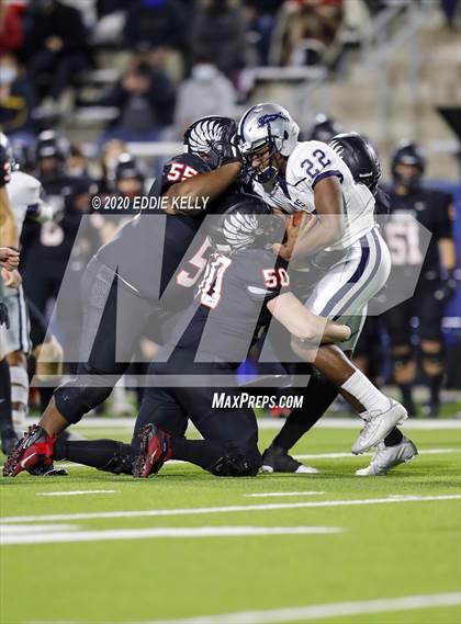 Thumbnail 1 in Paris vs Argyle (UIL 4A Quarterfinal Playoff) photogallery.