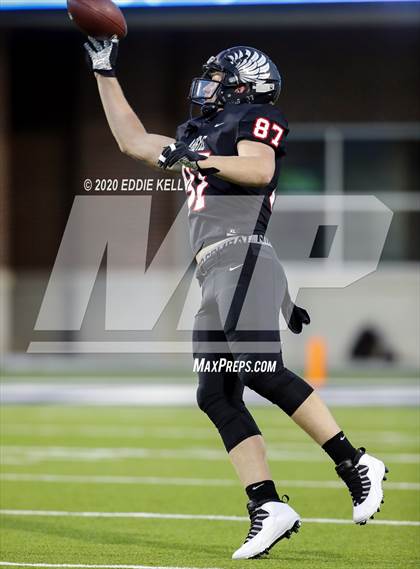 Thumbnail 3 in Paris vs Argyle (UIL 4A Quarterfinal Playoff) photogallery.