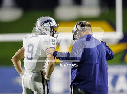 Thumbnail 3 in Paris vs Argyle (UIL 4A Quarterfinal Playoff) photogallery.