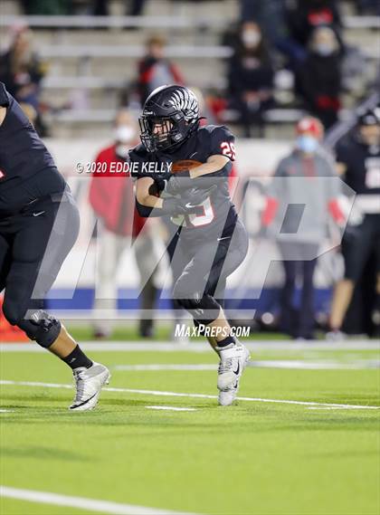 Thumbnail 3 in Paris vs Argyle (UIL 4A Quarterfinal Playoff) photogallery.