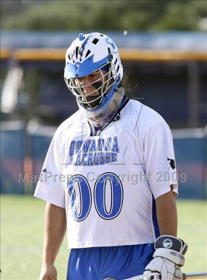 Thumbnail 3 in Gowanda vs. Silver Creek (Section 6 Class C Final) photogallery.