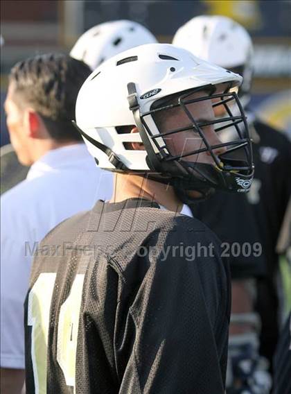 Thumbnail 3 in Gowanda vs. Silver Creek (Section 6 Class C Final) photogallery.