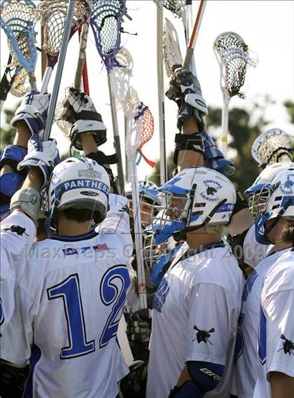 Thumbnail 3 in Gowanda vs. Silver Creek (Section 6 Class C Final) photogallery.