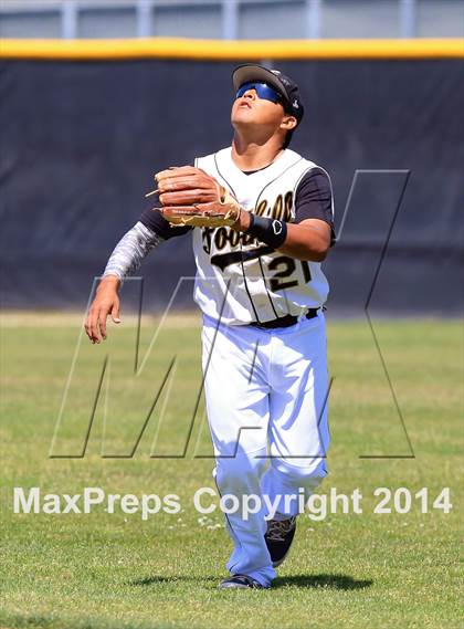 Thumbnail 1 in Broomfield vs. Foothill (64th Annual San Diego Lions Tournament) photogallery.