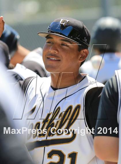 Thumbnail 3 in Broomfield vs. Foothill (64th Annual San Diego Lions Tournament) photogallery.