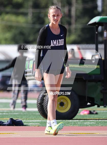 Thumbnail 1 in Herd Roundup @ Elk Grove HS photogallery.