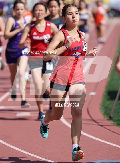 Thumbnail 2 in Herd Roundup @ Elk Grove HS photogallery.