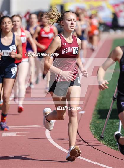Thumbnail 3 in Herd Roundup @ Elk Grove HS photogallery.