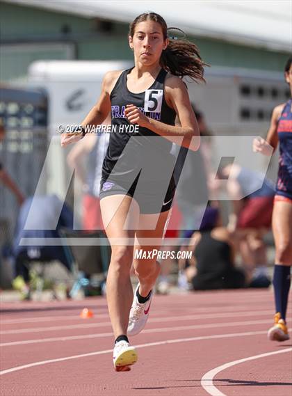 Thumbnail 1 in Herd Roundup @ Elk Grove HS photogallery.