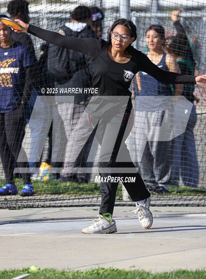 Thumbnail 3 in Herd Roundup @ Elk Grove HS photogallery.