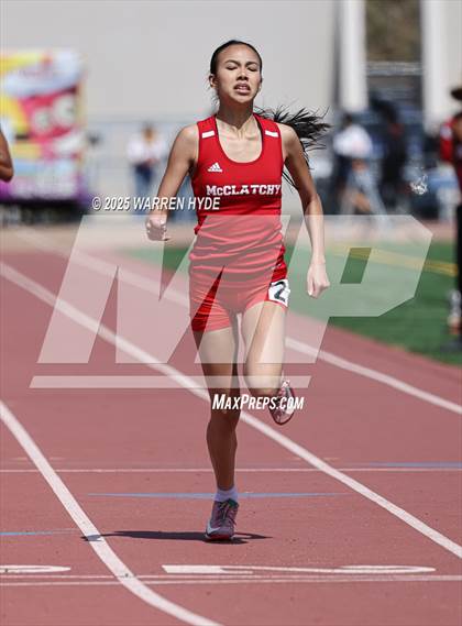 Thumbnail 2 in Herd Roundup @ Elk Grove HS photogallery.