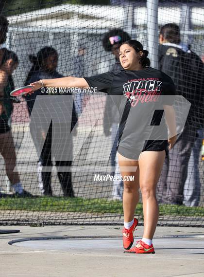 Thumbnail 1 in Herd Roundup @ Elk Grove HS photogallery.