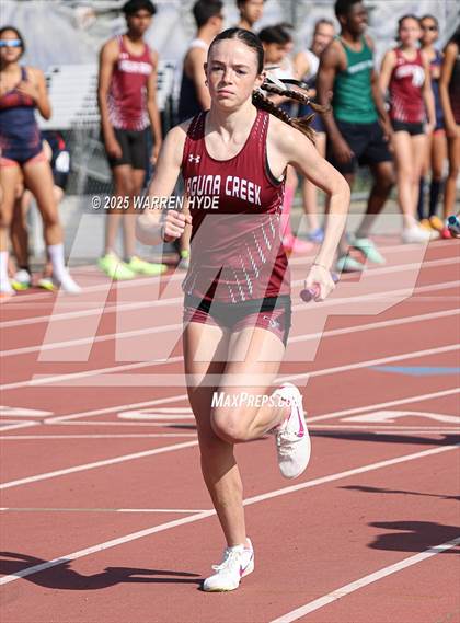 Thumbnail 2 in Herd Roundup @ Elk Grove HS photogallery.