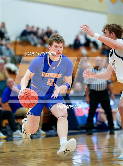 Thumbnail 2 in Kettle Moraine @ Catholic Memorial photogallery.