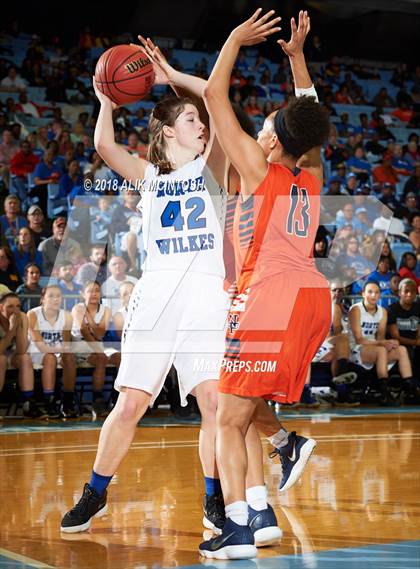 Thumbnail 3 in North Pitt vs. North Wilkes (NCHSAA 2A Final) photogallery.