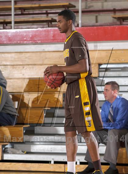 Thumbnail 1 in Thomas Jefferson vs. Hinkley (Holiday Classic) photogallery.