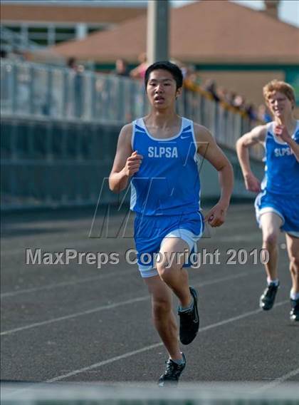 Thumbnail 2 in True Team Section 6AAA (Boys 1600m Run) photogallery.