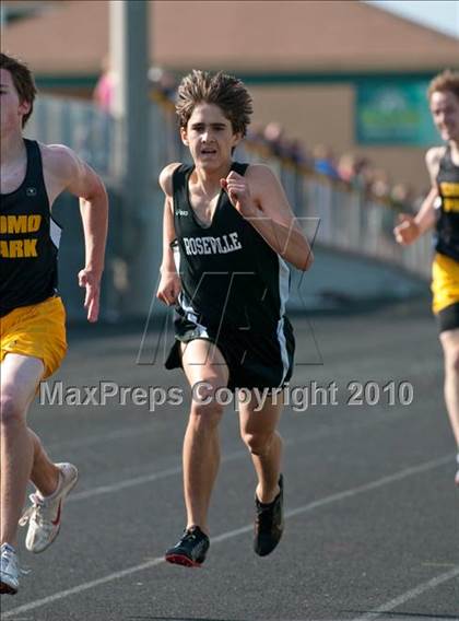 Thumbnail 3 in True Team Section 6AAA (Boys 1600m Run) photogallery.