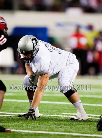 Thumbnail 1 in Cedar Hill vs. Guyer (Kirk Herbstreit National Kickoff Classic) photogallery.