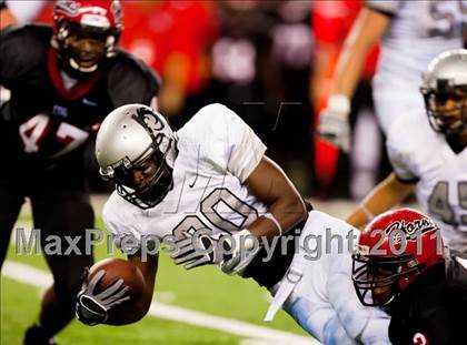 Thumbnail 1 in Cedar Hill vs. Guyer (Kirk Herbstreit National Kickoff Classic) photogallery.