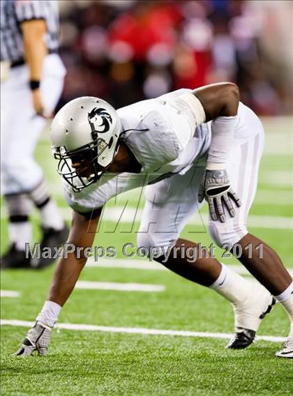 Thumbnail 2 in Cedar Hill vs. Guyer (Kirk Herbstreit National Kickoff Classic) photogallery.