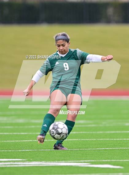 Thumbnail 2 in Longview vs. Lake Highlands (Andie Studley Memorial Showcase) photogallery.