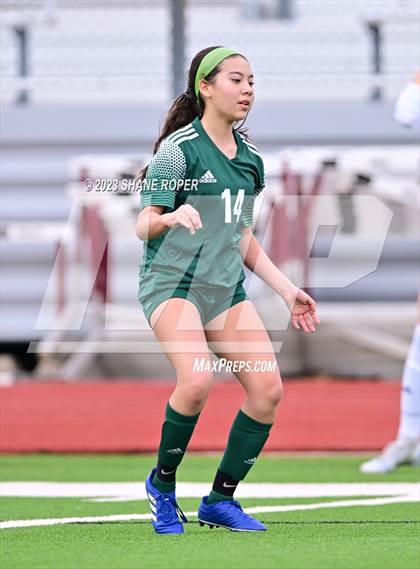 Thumbnail 1 in Longview vs. Lake Highlands (Andie Studley Memorial Showcase) photogallery.