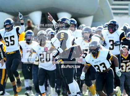 Thumbnail 3 in Mount Ida vs. Hampton (AAA 2A Final) photogallery.