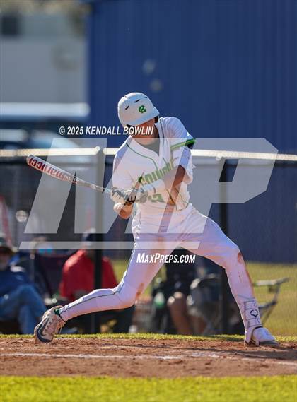 Thumbnail 3 in South Panola vs. Central Hinds Academy photogallery.