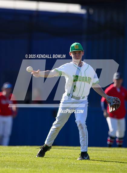 Thumbnail 3 in South Panola vs. Central Hinds Academy photogallery.