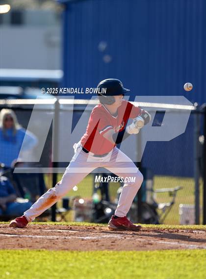 Thumbnail 3 in South Panola vs. Central Hinds Academy photogallery.