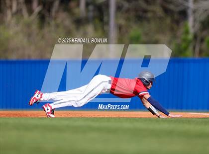 Thumbnail 3 in South Panola vs. Central Hinds Academy photogallery.