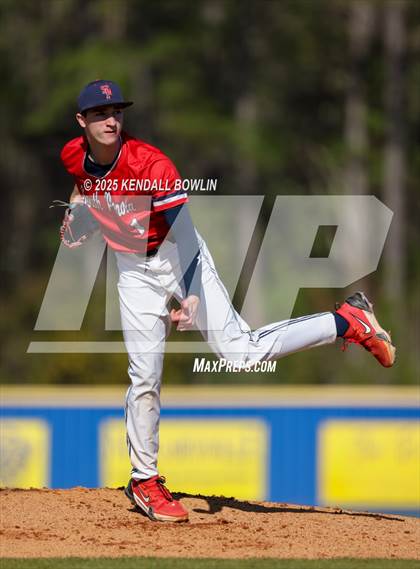 Thumbnail 1 in South Panola vs. Central Hinds Academy photogallery.