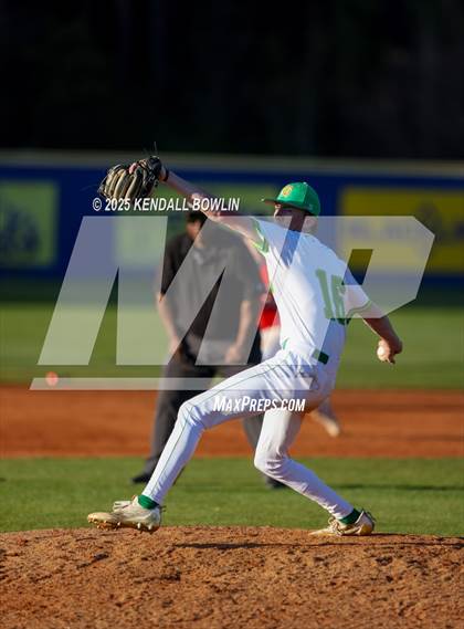 Thumbnail 2 in South Panola vs. Central Hinds Academy photogallery.