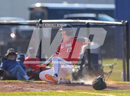 Thumbnail 2 in South Panola vs. Central Hinds Academy photogallery.