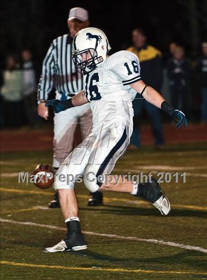 Thumbnail 2 in Medway @ Holliston (Tri-Valley League Final) photogallery.