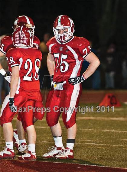 Thumbnail 2 in Medway @ Holliston (Tri-Valley League Final) photogallery.