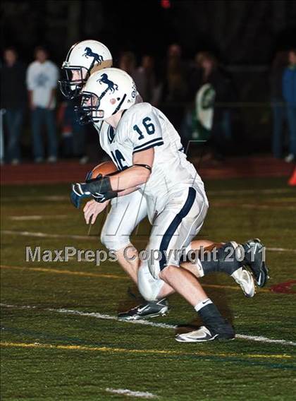 Thumbnail 1 in Medway @ Holliston (Tri-Valley League Final) photogallery.
