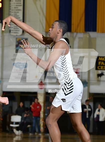 Thumbnail 3 in Campolindo vs. Salesian College Preparatory (Gridley Invitational) photogallery.