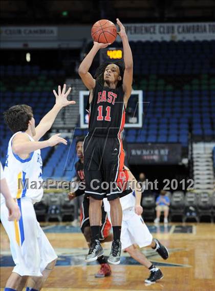Thumbnail 1 in Rice Lake vs. Duluth East photogallery.