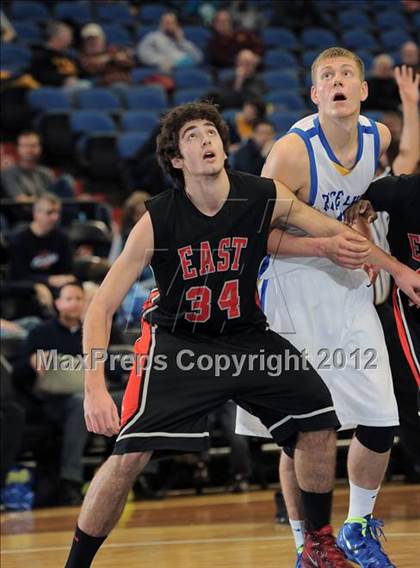 Thumbnail 3 in Rice Lake vs. Duluth East photogallery.