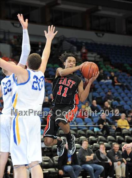 Thumbnail 3 in Rice Lake vs. Duluth East photogallery.
