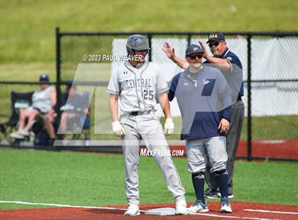 Thumbnail 2 in Central Columbia vs Mount Carmel (PIAA District IV Class AAA Semi-final) photogallery.