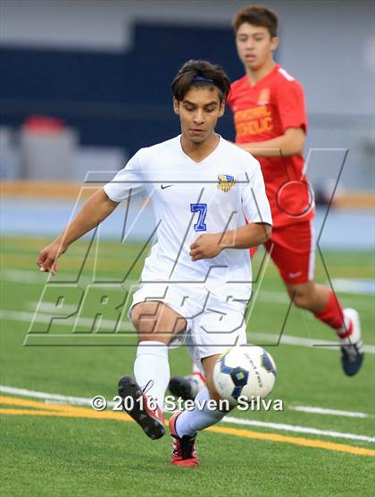 Thumbnail 1 in Cathedral Catholic vs. San Pasqual (CIF SDS Open Division Final) photogallery.