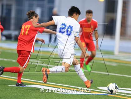 Thumbnail 3 in Cathedral Catholic vs. San Pasqual (CIF SDS Open Division Final) photogallery.