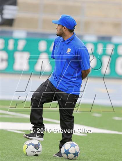 Thumbnail 3 in Cathedral Catholic vs. San Pasqual (CIF SDS Open Division Final) photogallery.