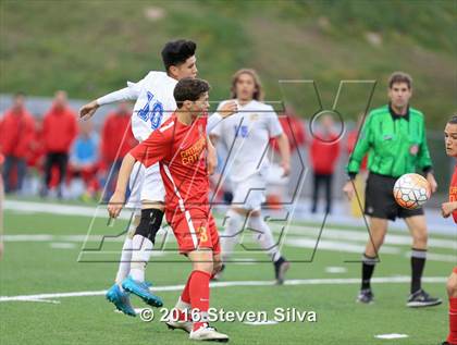 Thumbnail 2 in Cathedral Catholic vs. San Pasqual (CIF SDS Open Division Final) photogallery.