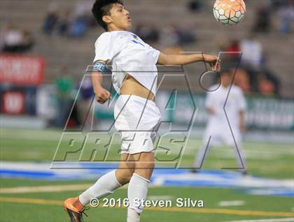 Thumbnail 2 in Cathedral Catholic vs. San Pasqual (CIF SDS Open Division Final) photogallery.