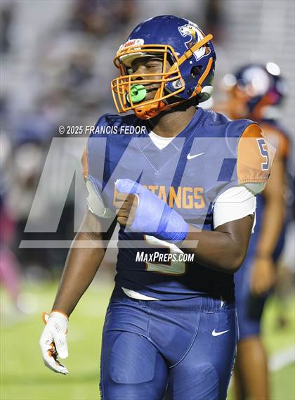 Thumbnail 2 in JV: Newsome @ Morgan photogallery.